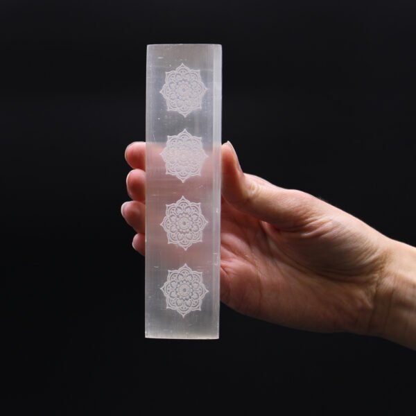 Selenite Charging Plate 15cm – Mandala Engraved