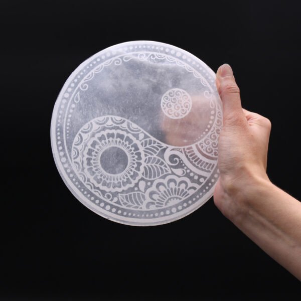 Selenite Charging Plate 18cm – Feng Shui Harmony