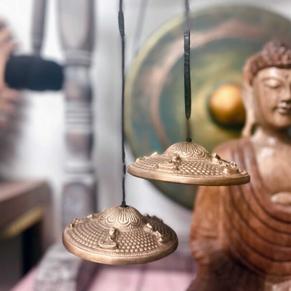 Tibetan Tingsha Bell – Seven Chakras Design 7 cm
