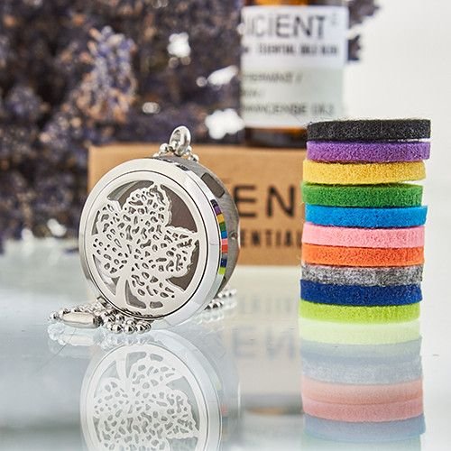 Aromatherapy Jewellery Necklace - Leaf 30mm - Image 2