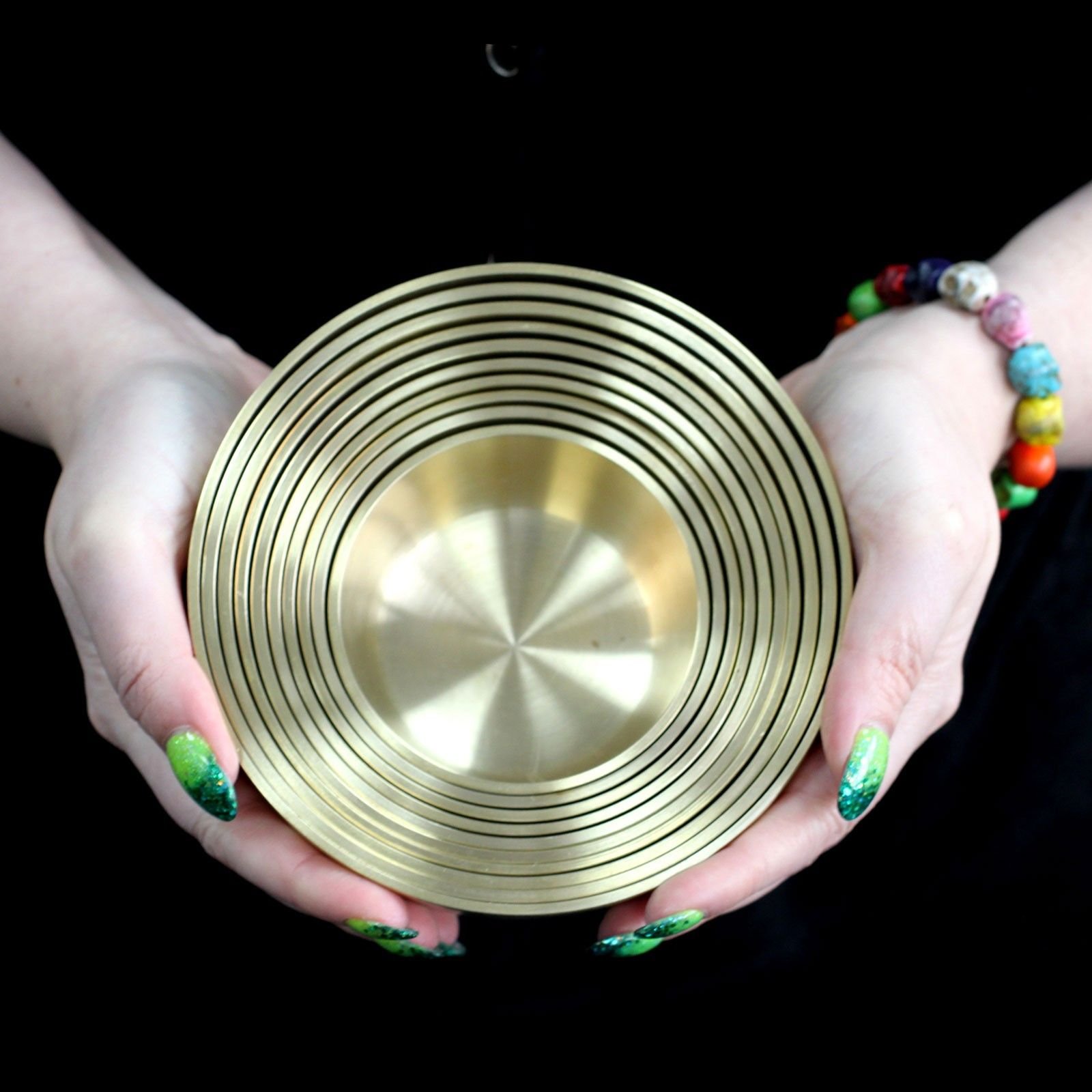 Set of 10 Bell Metal Bowls - Image 4